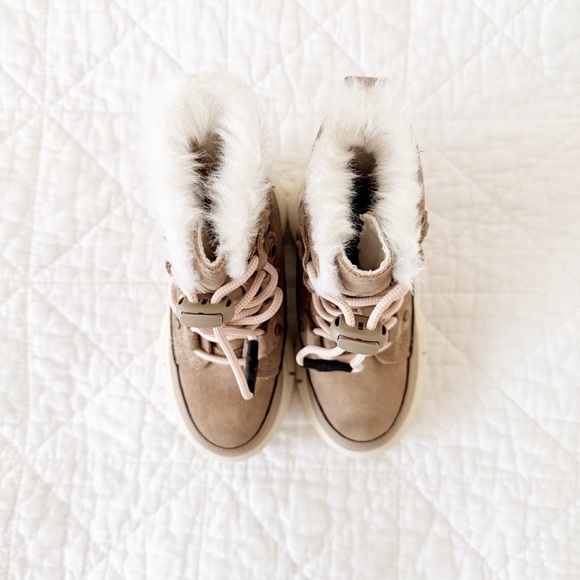 NEW Sorel Kids Youth Explorer Lace Boots Tan 9 NWOT - Picture 2 of 9